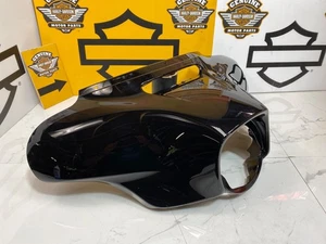 OEM 14-23 Harley Street Glide Front Outer Bat Wing Fairing Vivid Black - Foto 1 di 10