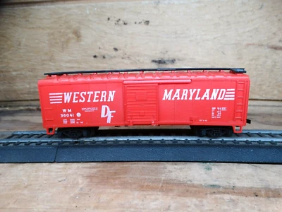 AHM ROCO H0 Scale 40' Western Maryland WM 36041 Box Car - Image 1 of 4