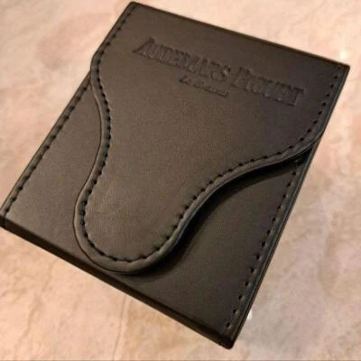 Auténtica caja de reloj AUDEMARS PIGUET de cuero negro estuche de transporte de viaje Japón casi nuevo Foto 1 de 4