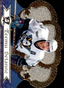1999-00 Crown Royale #4 Teemu Selanne