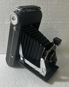 Vtg KODAK Vigilant JR. SIX-20 FOLDING CAMERA 1930's Decor Photography Untested - Picture 1 of 14