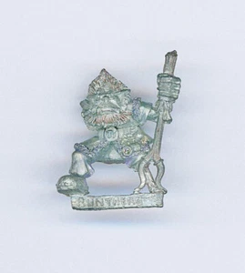 CITADEL WARHAMMER 40K OOP 1980s ORK SNAKE BITER RUNTHERD WITH RUNT-POLE - Picture 1 of 1