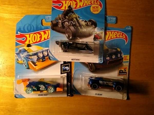 NEW 2017 HOTWHEELS 3 CAR VARIETY. RISING HEAT, MOTO WING, HI-BEAM - Picture 1 of 1