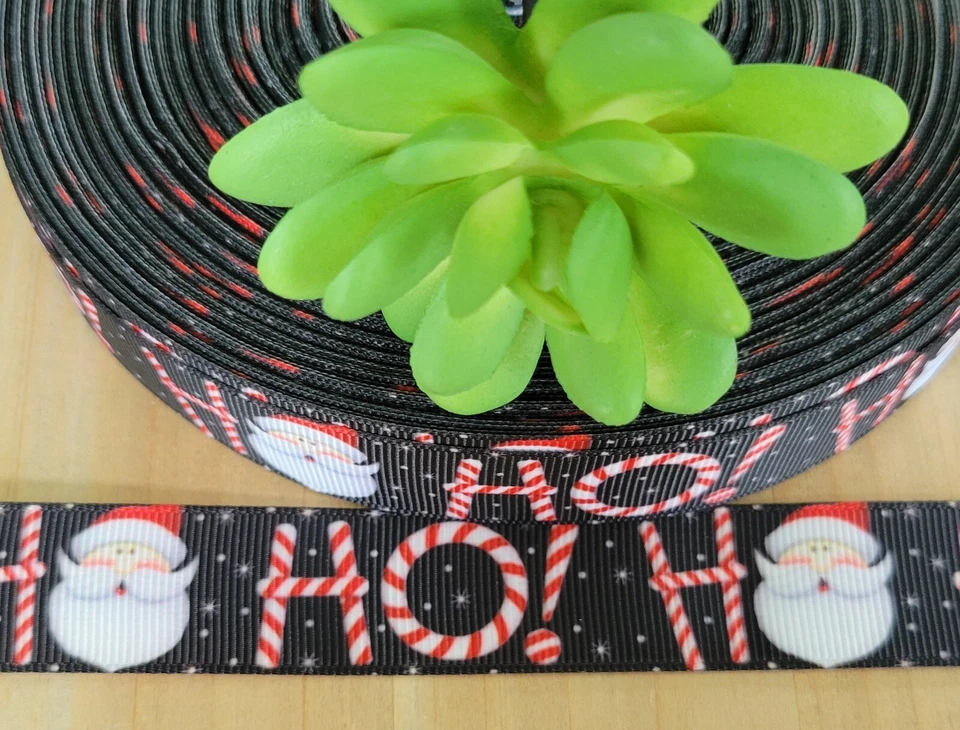 Cinta de grosgrain de Navidad de Papá Noel de 7/8 pulgadas (1 año) Ho Ho Feliz Navidad Foto 1 de 1