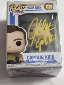 Star Trek Captain Kirk Funko Pop 1136 Signed by William Shatner - Authenticated - Picture 1 of 4