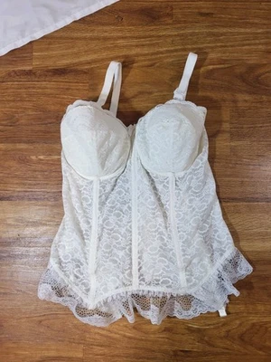 Goddess Size 36DD White Corset Bustier Size 36DD Lace Peplum Ruffle Union Made - Image 1 of 4