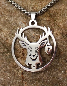 Collar, colgante cabeza de ciervo, cadena de caja. Diseño propio Please4Me acero inoxidable - Imagen 1 de 12