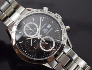 tag heuer steel carrera cv2016. box papers 1 yr gtee. 2011 yr chronograph - Photo 1/15