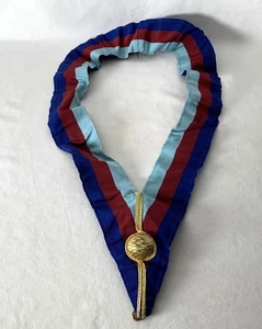 Vintage 50cm Long Woven Red Blue Light Blue Cloth Masonic Regalia - Collar #NMC7 - Foto 1 di 12