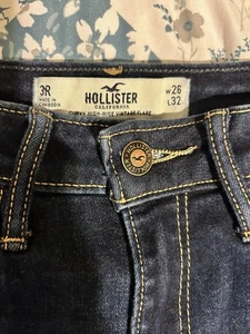 Hollister Curvy High-Rise Vintage Flare Jeans 3R W26 L32 Soft Stretch Denim Blau - Bild 1 von 4