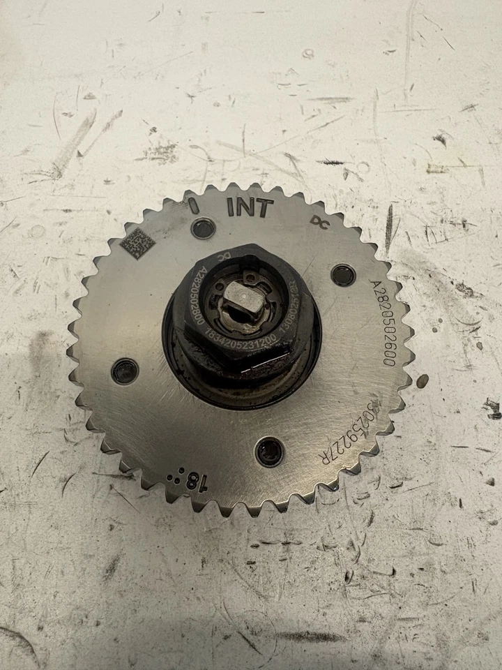 POLEA DE DISTRIBUCIÓN DE ADMISIÓN NISSAN RENAULT 1.0 12V H5D HR10DDT 130259227R 2020-2025 Foto 1 de 2