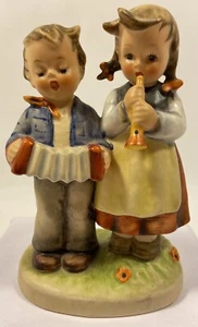Hummel Figurine-BIRTHDAY SERENADE-#218- TMK4-Boy w/accordion-Girl w/horn  - Picture 1 of 7