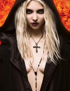 Taylor Momsen | Foto Brillante 8,5 X 11 in | Cantante Preciosa Imprudente Rock Sexy - Imagen 1 de 1