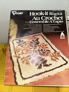 Vogart Crafts HookIt Rug Kit Autumn Leaves 4322 Vintage 20"x27" Partially Sealed - Picture 1 of 3