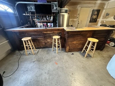 Деревянный вестерн-бар ручной работы - Изображение 1 из 4