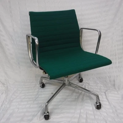 Herman Miller Eames Aluminum Group Management Chair  -  COLOR  SHOWN - Image 1 of 4