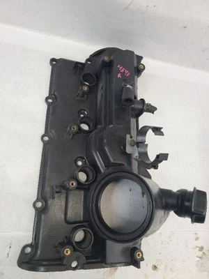 QX80      2014 Valve Cover 556919 - Image 1 of 4