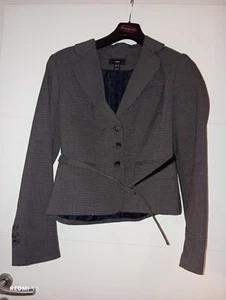 H&M Damen Blazer Business Kariert Karo Optik mit Tailen Gürtel Gr. 40 - Bild 1 von 4