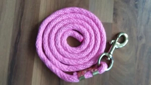 Horse Nylon poly round Lead Rope 70 inches with brass Swivel Snap Pink - Picture 1 of 3