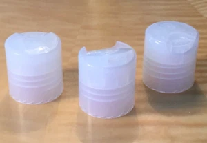 A 24/410 Smooth Natural Polypro Disc Dispense Press Caps 24-410 24mm 100 qty - Picture 1 of 2