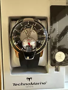 TechnoMarine Retrograde Day UF6 Swiss Made Nice Watch - Foto 1 di 3