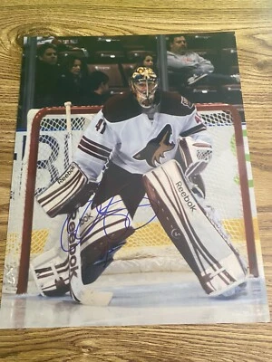 Mike Smith Autographed 11x14 Photo Phoenix Coyotes - Image 1 of 2