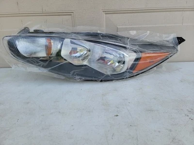 Faro halógeno Ford Fiesta 2014 2019 Foto 1 de 4