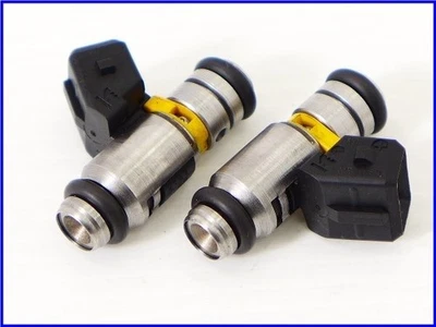 DUCATI 2003 999S Genuine injector set 10,971km  - Image 1 of 4