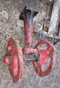 Farmall IH Super C SC tractor ORIGINAL front late model pedestal w hubs & caps - Picture 1 of 6