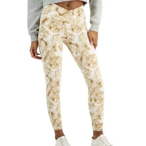 JENNI On Repeat Crossover Cintura 7/8th Longitud Legging Activo XXX GRANDE (9998) - Imagen 1 de 6