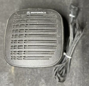 Motorola RSN4001AA Mobile Radio Speaker - No Mounting Bracket - Picture 1 of 2