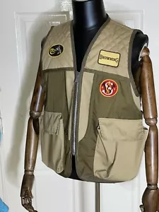 Vintage SAFTBAK Men's Hunting Vest w/ Back Pouch Padded Shoulder Medium- Large - Picture 1 of 9