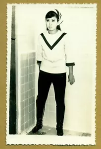 Hongkong 1960-70er Jahre Schauspielerin Filmstar, Original Foto mit Studiosiegel. J - Bild 1 von 4