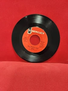 Pretty Little Shy One & Tell Me To My Face By: Keith 45 RPM Record 7" Vinyl  - Picture 1 of 2