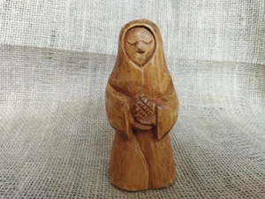 Estatua de Makosh. Figura de madera. Figura tallada eslava de una deidad. - Imagen 1 de 24