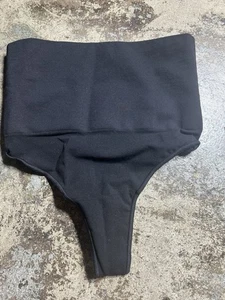 Skims Size L/XL Core Control Thong Onyx Black Mid Rise Waist Shapewear Bottoms - Picture 1 of 10