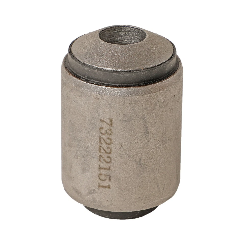 Buje de brazo de control exterior superior trasero MOOG para Chevrolet Traverse 2009-2017 Foto 1 de 2