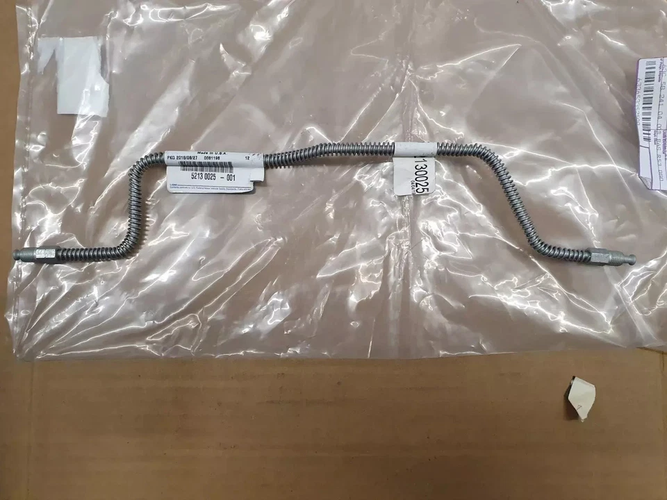 TUBO LÍNEA FRENO TRASERO IZQUIERDO ORIGINAL MOPAR JEEP CHEROKEE 1997 - 2001 52130025 Foto 1 de 1