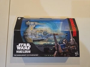Transformers X Star Wars The Mandalorian N-1 Starfighter NEW - Picture 1 of 2