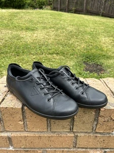 Chaussures décontractées femme Ecco Soft noires à lacets UK7,5 EU41 - Photo 1/10