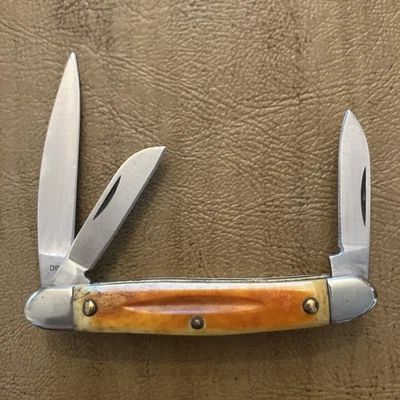 3 Bladed Pocket Knife - Image 1 of 4