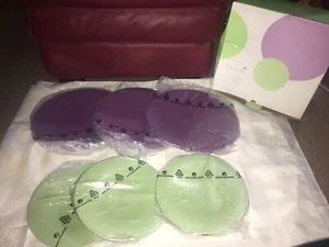 TUPPERWARE 3 Gestures Melamine Heavy Plastic 11” Dinner 8.5” Salad Plates Purple - Picture 1 of 12