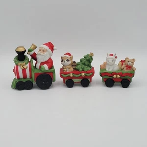 HOMCO Weihnachtsmann Zug mit Waschbär Hase Teddybär Weihnachtsbaum - Bild 1 von 10