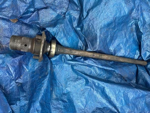 MG MGB WIRE WHEEL AXLE DRIVER SIDE 1968-80 - Picture 1 of 2