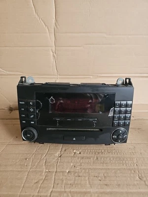 AUTORADIO PER MERCEDES Classe B W245 1° Serie A1698700689 640940 (05>11) - Immagine 1 di 3