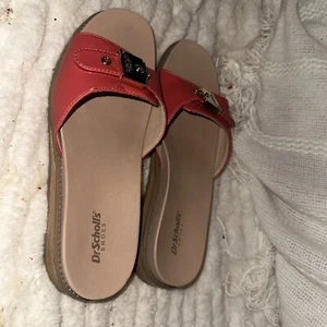 DR SCHOLLS Floral Comfort Adjustable Strap Studded Originalist Slip On Sandals 9 - Picture 1 of 5