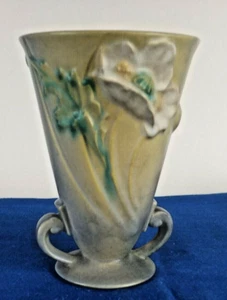 Roseville Poppy 6 inch Vase - Picture 1 of 5