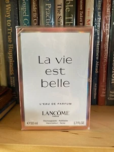 RRP £97 Genuine Lancome La Vie Est Belle Eau de Parfum 50ml - Sealed - Picture 1 of 6