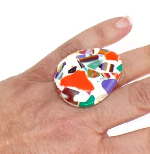 Sobral Caillou Poesia Mosaik & weiß Statement Künstler hergestellt Ring Größe 8 - Bild 1 von 6