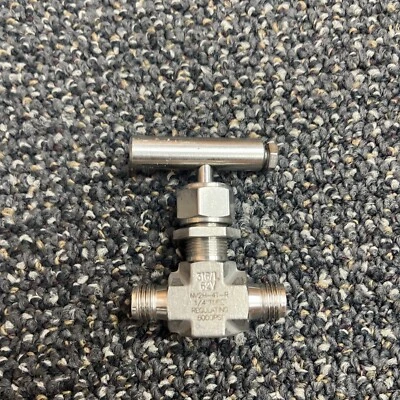 "Montaje de válvula hy-lok NV2H-4T-R 1/4"" tubo 6000 psi" Foto 1 de 3